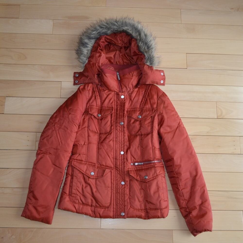 Steve Madden Red Puffer Jacket Size Small Faux Fur Hood Trim